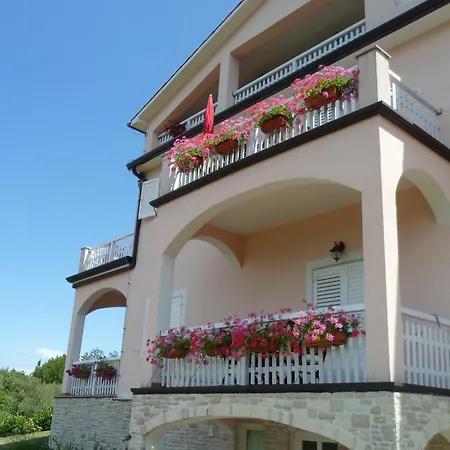 Villa Lidija Apartment *